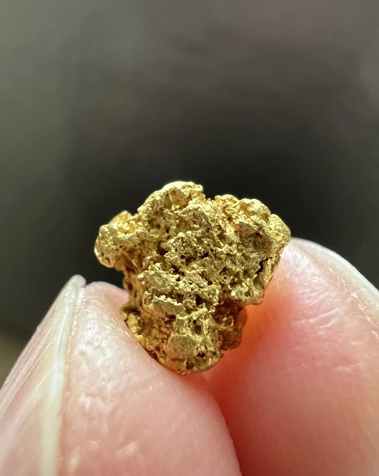 0.65 Grams Australian Natural Gold Nugget - QLD, so rich-buttery crystalline