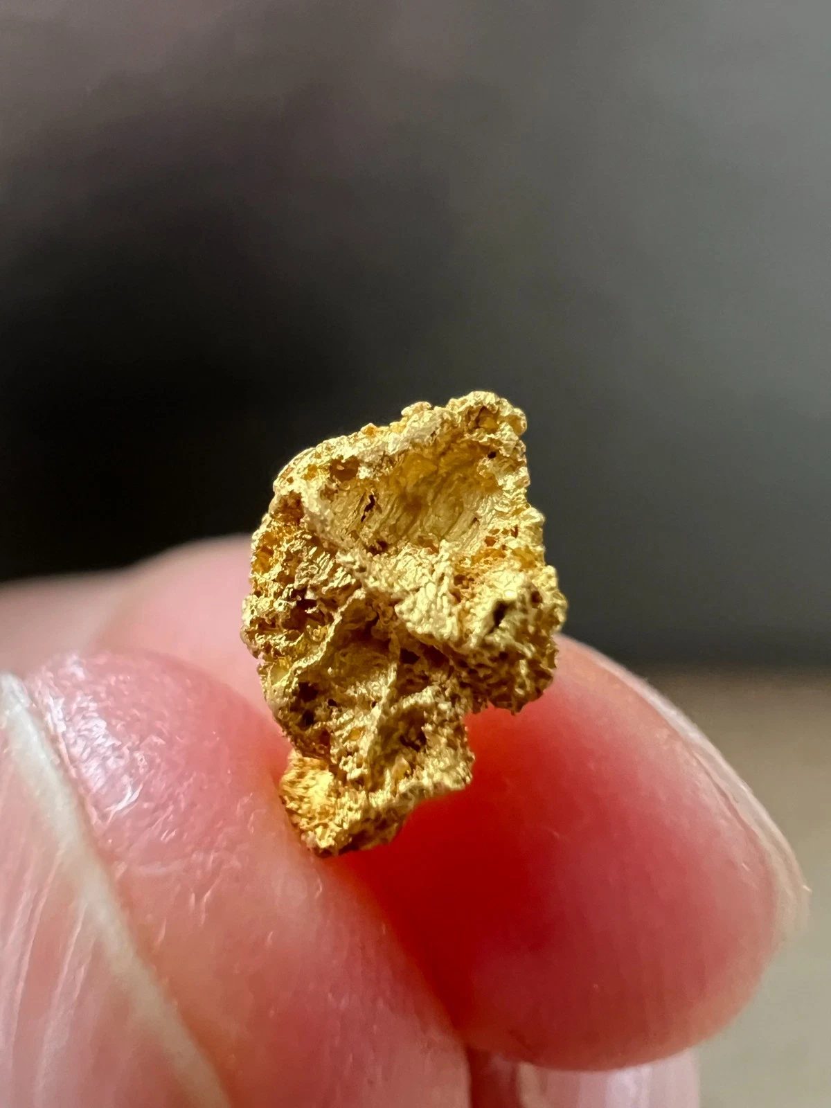 0.92 Grams Australian Natural Gold Nugget - QLD, rich buttery, unique Xmas gift