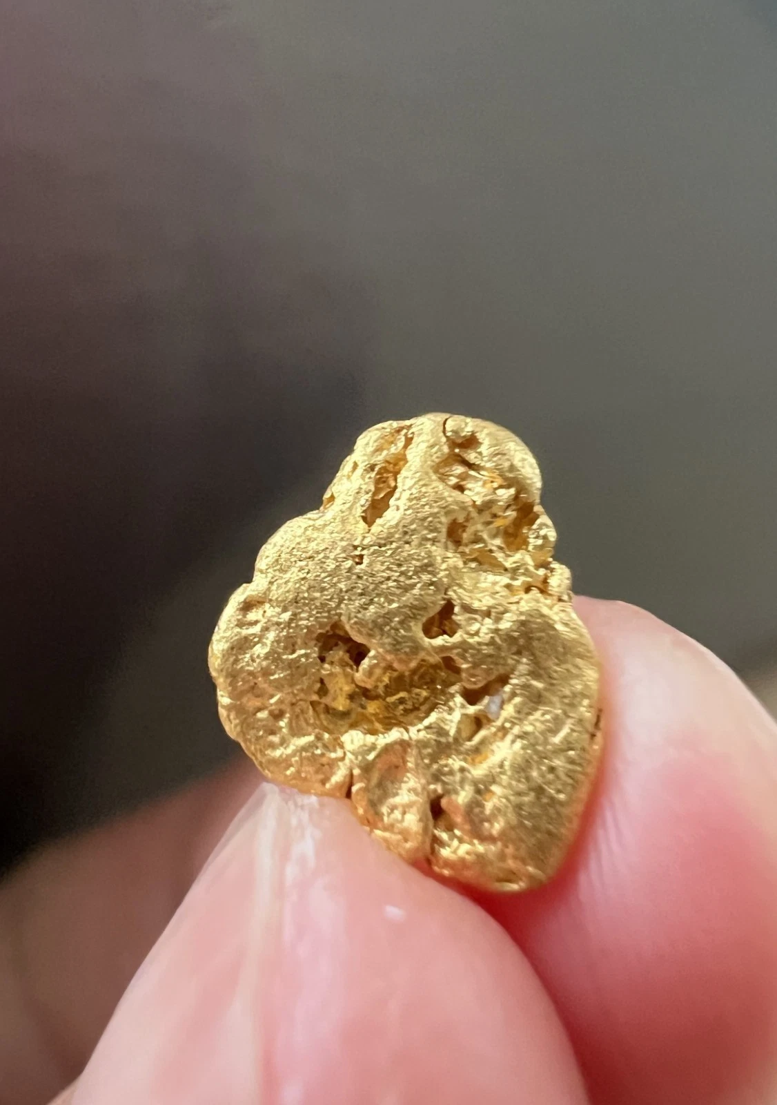 1.03 Grams Australian Natural Gold Nugget - QLD, gorgeous, smooth & funky face