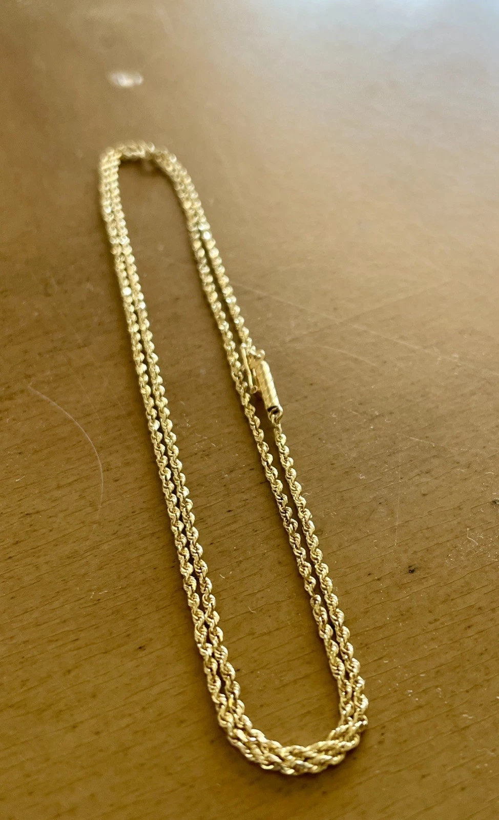 14k Gold Rope Chain 20” Barrel Clasp 4.2 grams broken chain