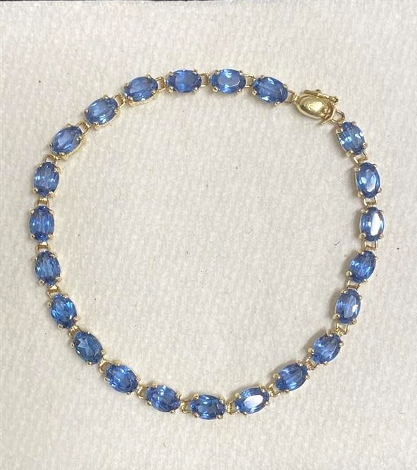 14K Gold With Oval Cut Blue Gem Bracelet 7"