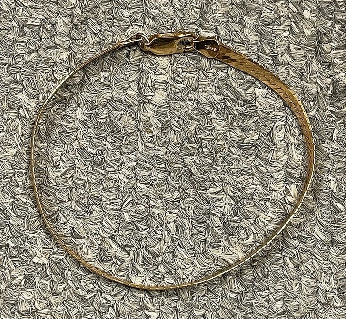 14k Solid Yellow Gold Herringbone Link Bracelet 7" Israel, 4.9 grams