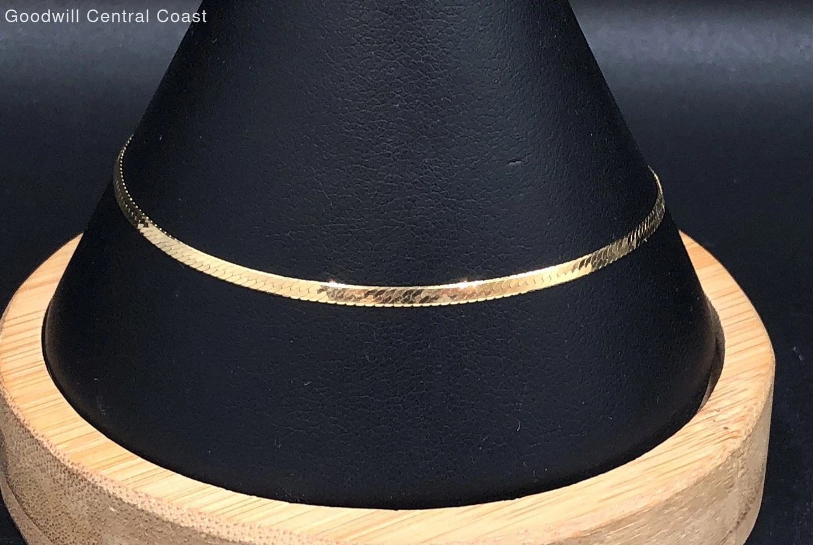 18K Gold Herringbone Chain ring Clasp Bracelet