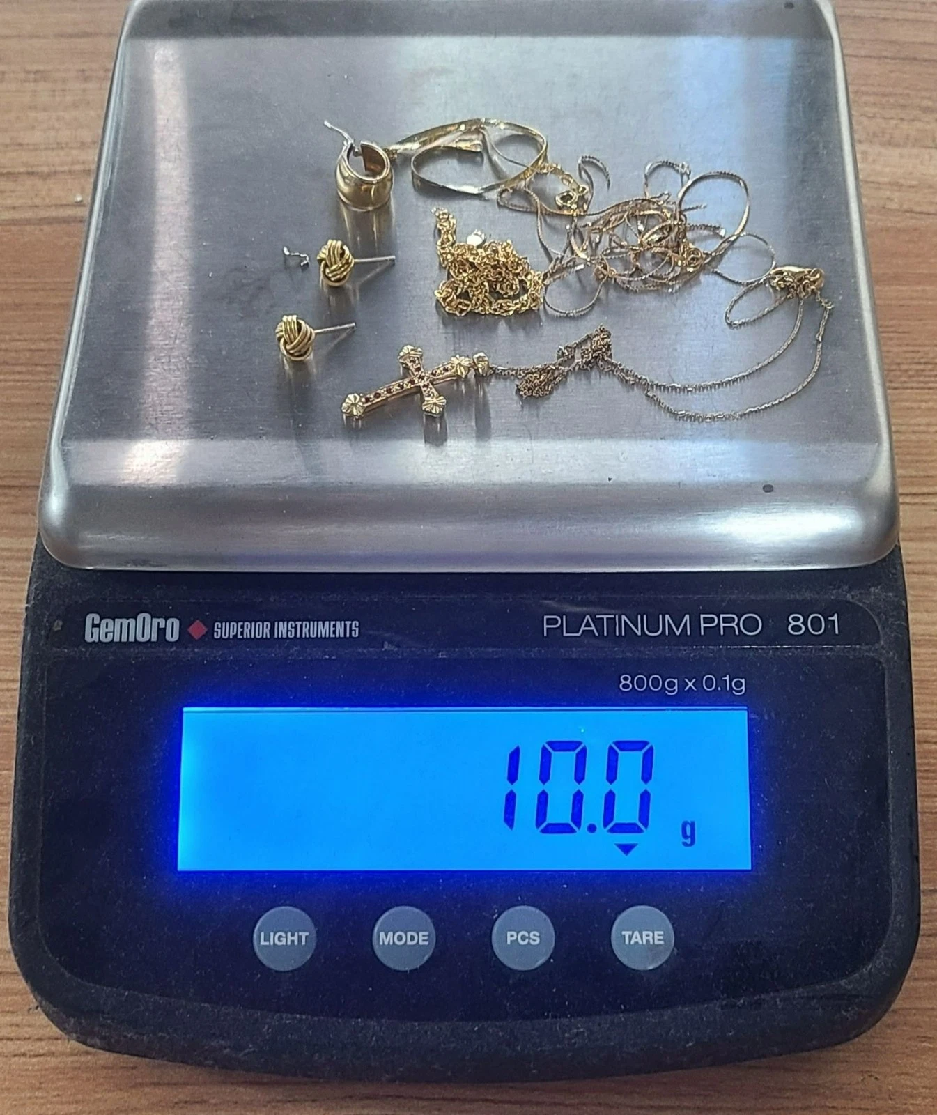 NEW LISTING14K Gold Jewelry Scrap lot of 10.0 grams.