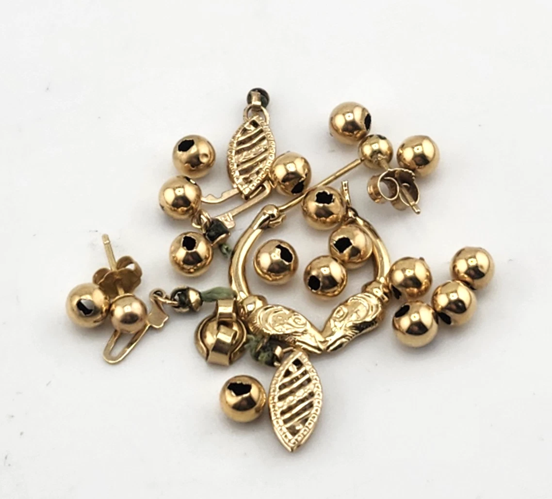 Scrap 14K Tested/Marked Yellow Gold Necklace Beads, Clasps, Earring 3.3 Grams
