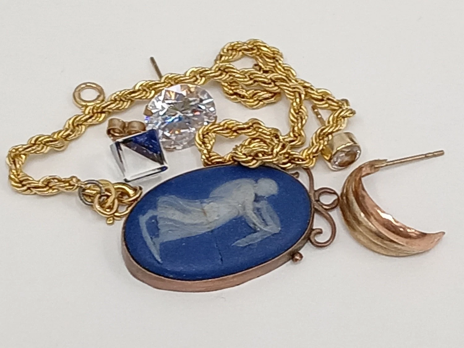 Scrap Tested 9ct Gold Mixed Jewellery Weight 7.43 Grams Spares/Repairs/Meltdown